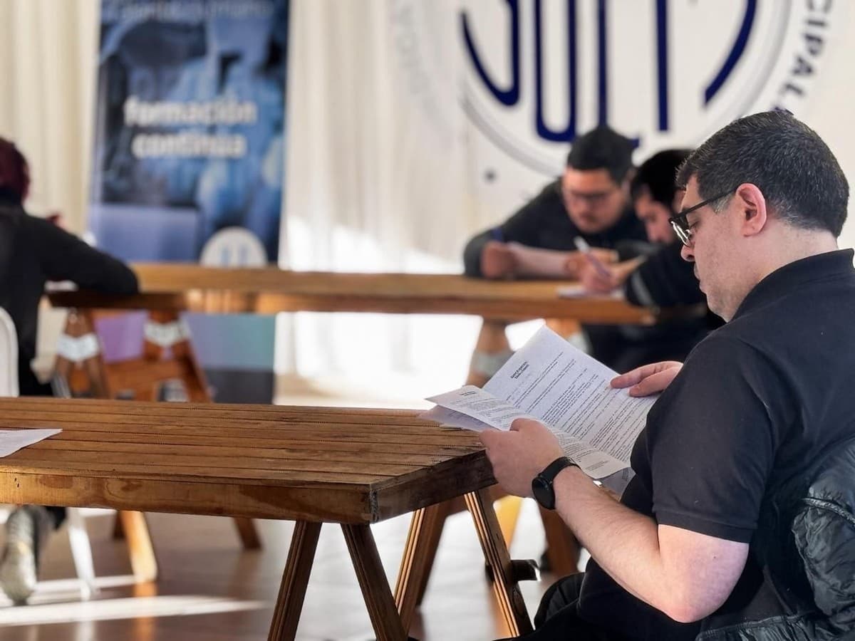 La municipalidad de ushuaia realizó exámenes para inspectores e inspectoras de tránsito