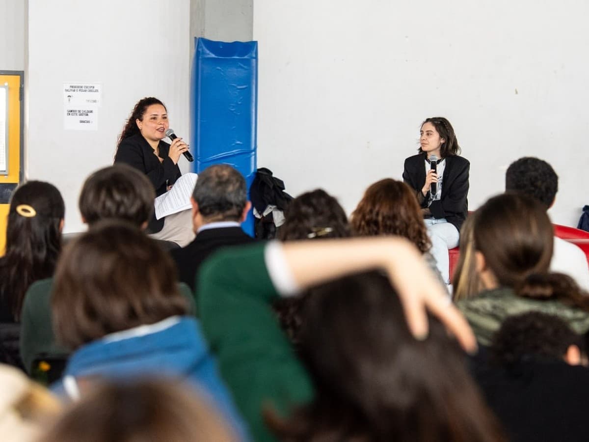 El gobierno provincial convoca a estudiantes secundarios a participar del “desafío productivo y financiero fueguino”