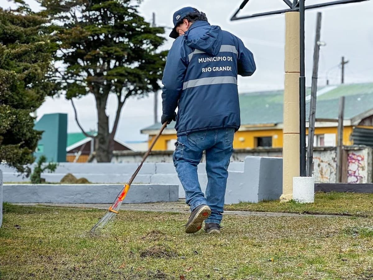 Municipio Mejora Espacios Públicos de Río Grande