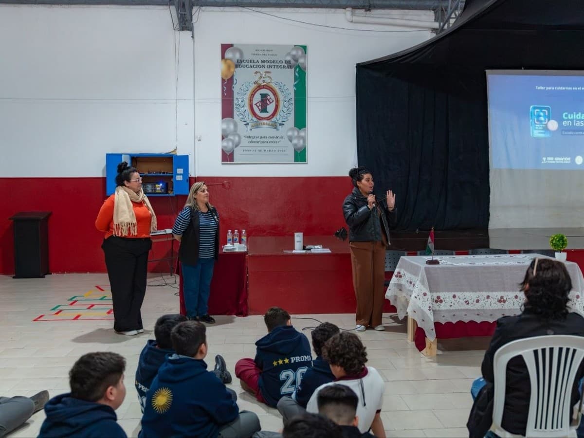 Río Grande reforzó cibercuidados escolares
